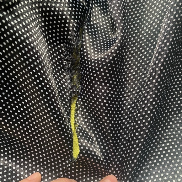 Cute neon yellow jacket with black polka dot lining - Picture 7 of 7